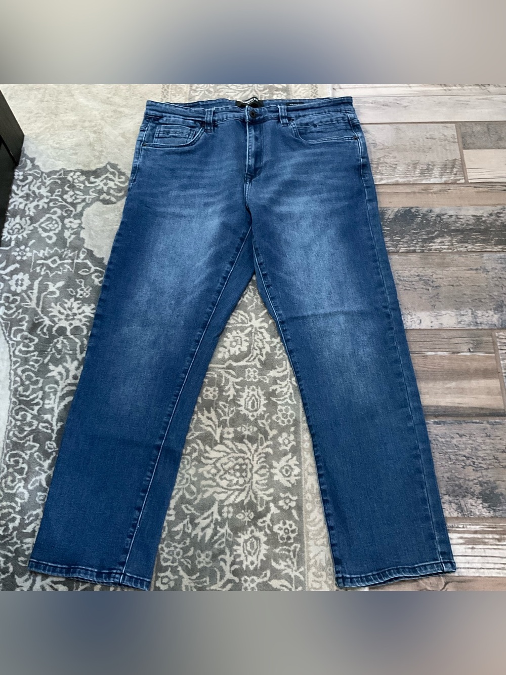 Kenneth Cole Straight Leg Jeans in Dark Blue Wash 34 x 29